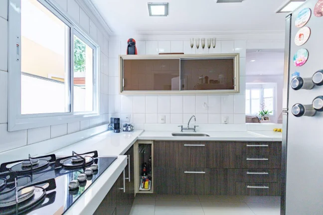 Imagem Casa com 4 quartos à venda, 145 m² por R$ 1.000.000 - Cotia/SP