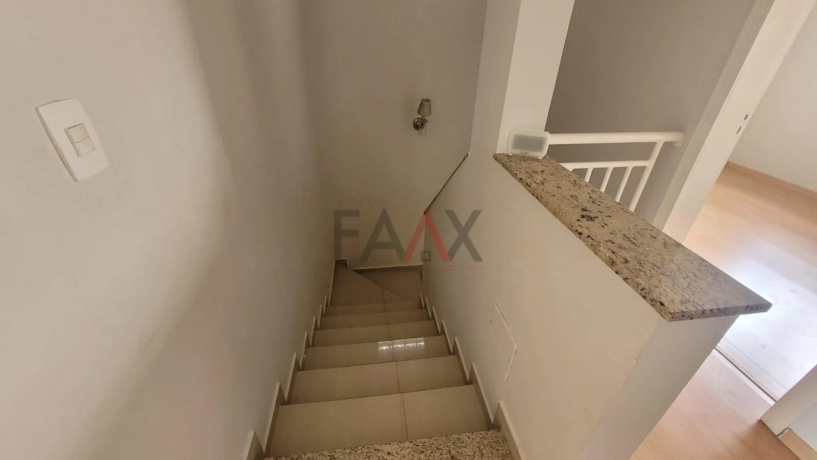 Imagem Sobrado com 3 dormitórios á venda,300.00 m², Alto da XV, GUARAPUAVA - PR