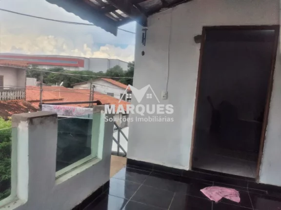 Imagem Duas Casas no Mesmo Terreno! Ideal para Morar e Investir