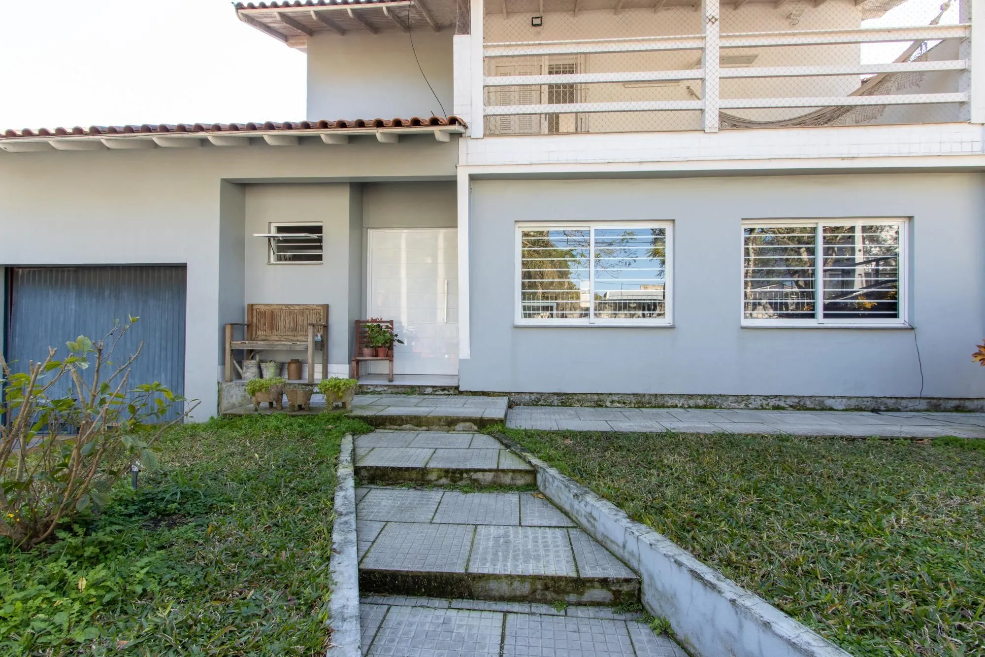 Imagem Casa 3 Dormitórios no Bairro Tristeza com 2 Vagas de Garagem