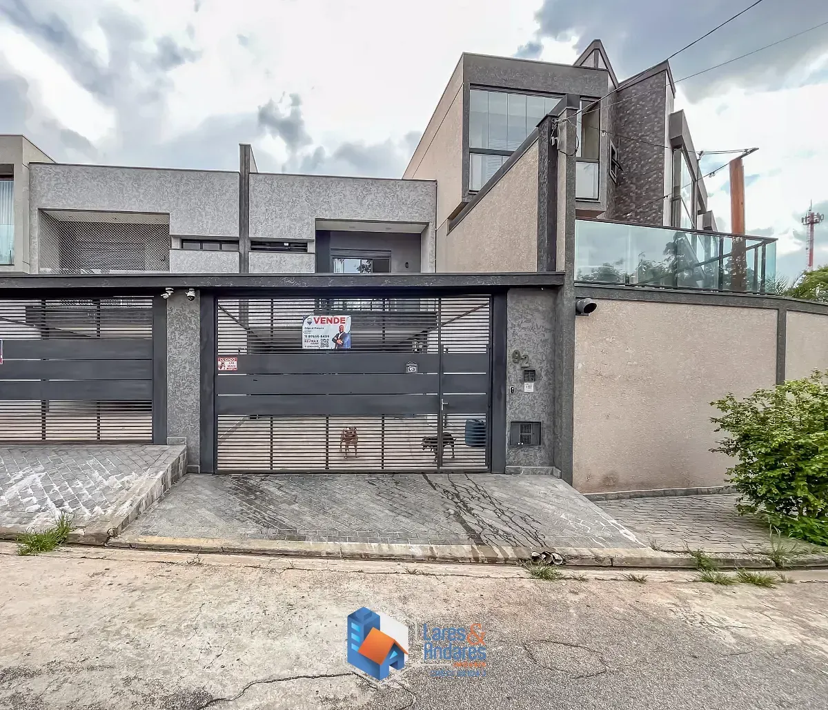Foto do imóvel Casa em condomínio para venda em Vila Pirituba com 4 quartos, sendo 2 suítes, 300m² em Rua João Ferrero Versino