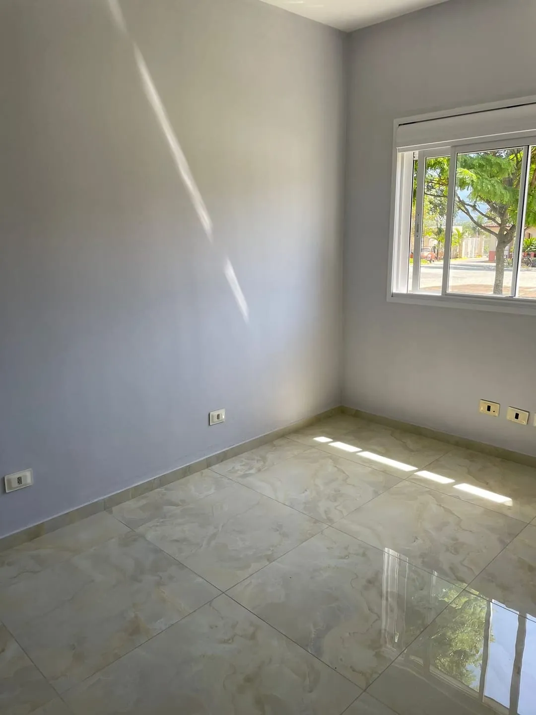 Imagem Casa à venda e locação, 3 Quartos, 1 Suite, 4 Vagas, 250M², Crispim, Pindamonhangaba - SP | Reserva Anauá