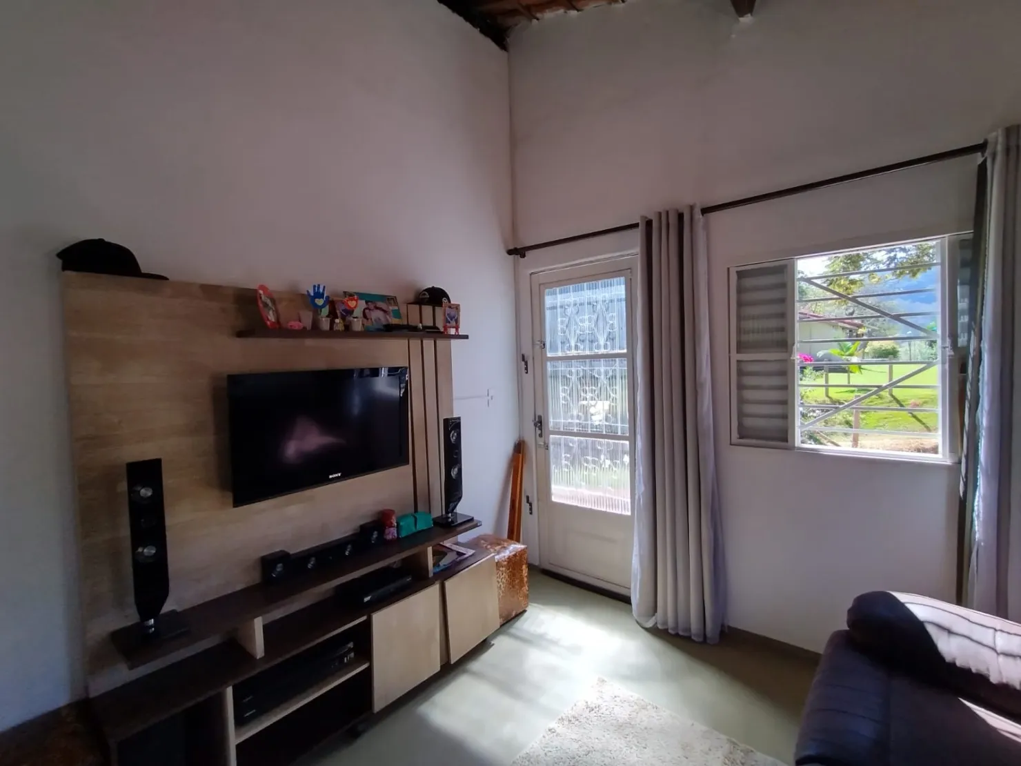 Imagem Chácara à venda 3 Quartos, 5 Vagas, 32900M², Barreiro, Taubaté - SP