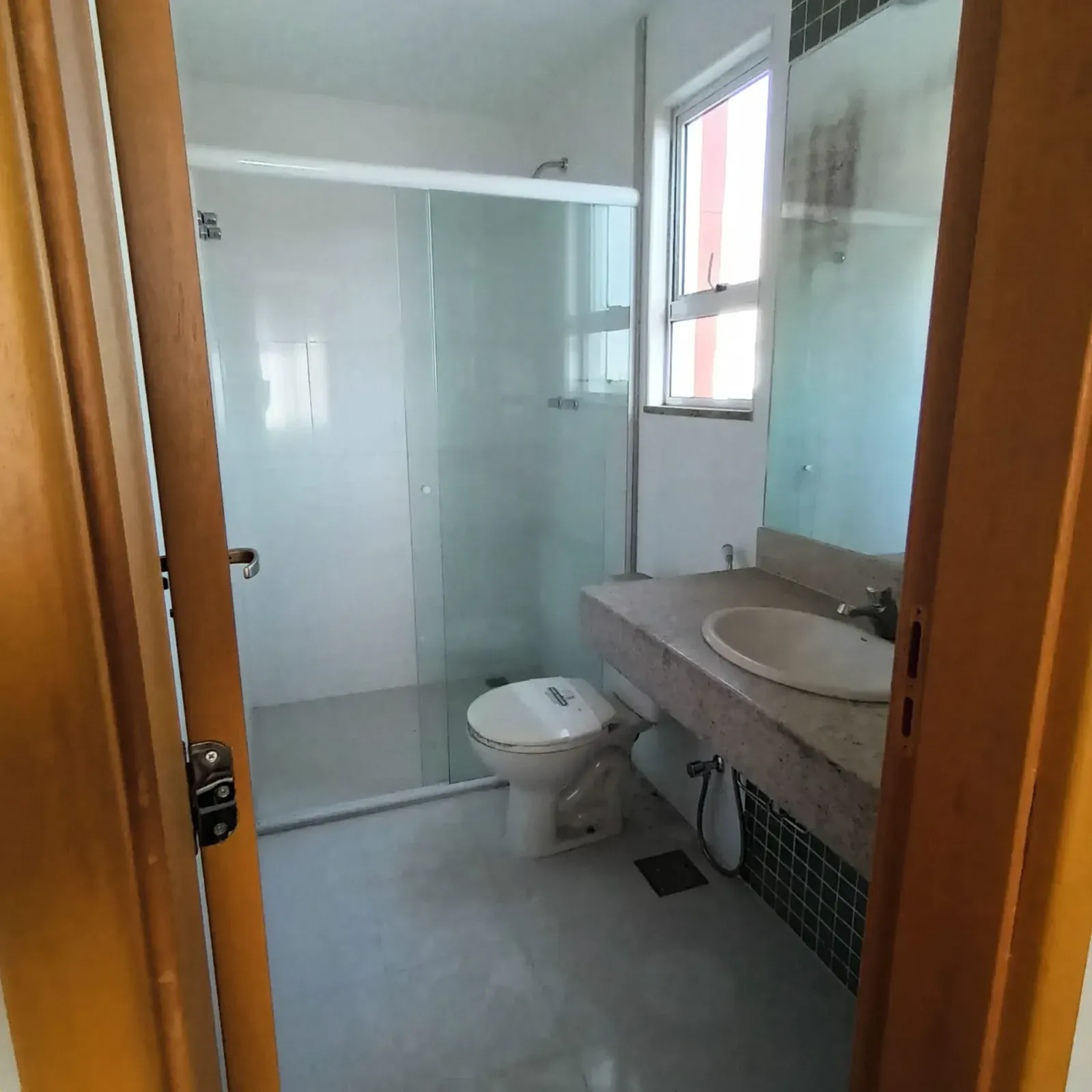 Imagem Flat com 1 Quarto à Venda, Locação ou Temporada, 35 m² em Campo Grande - Rio de Janeiro