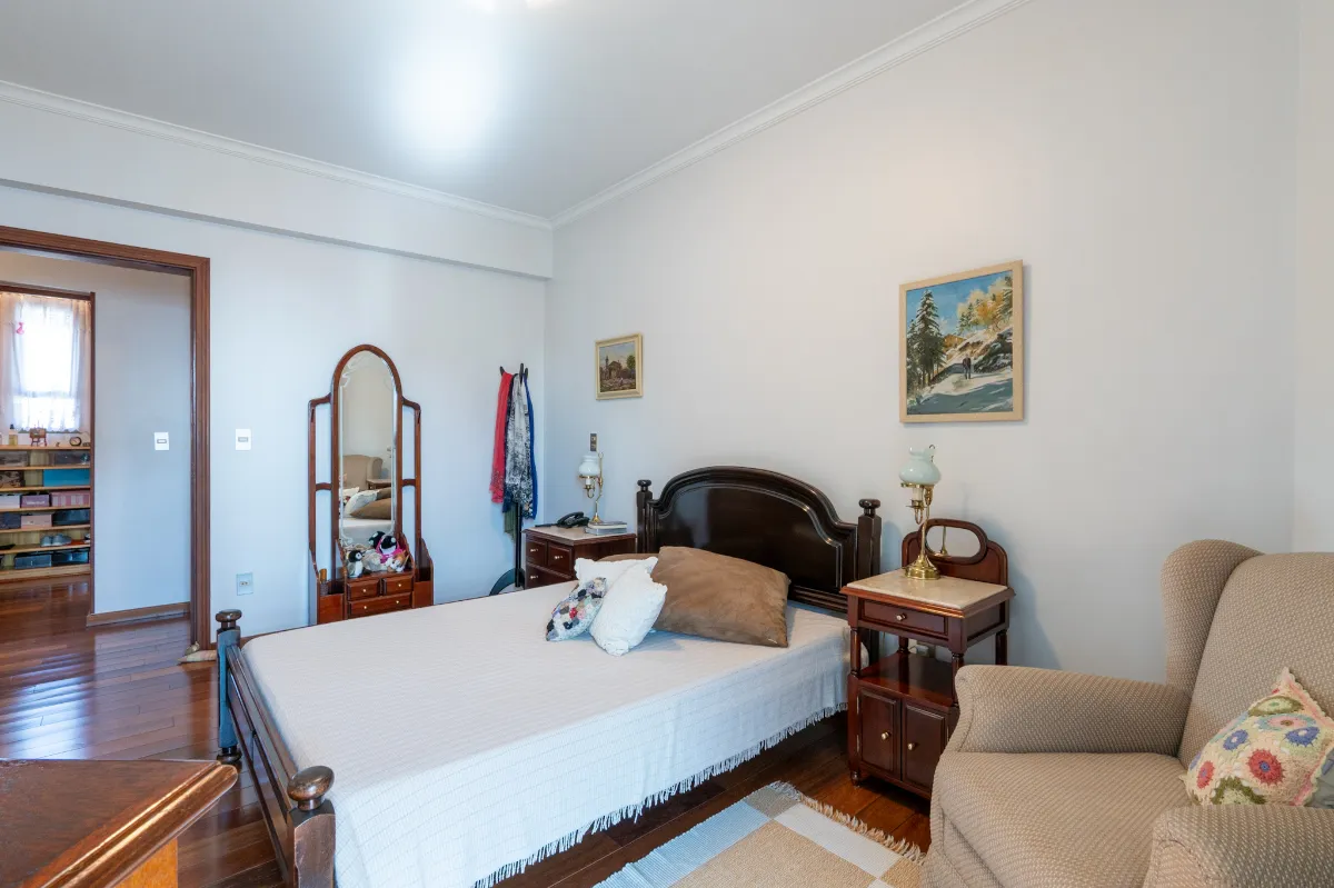 Imagem Apartamento para venda em Vila Bastos com 4 quartos, sendo 2 suítes, 300m2