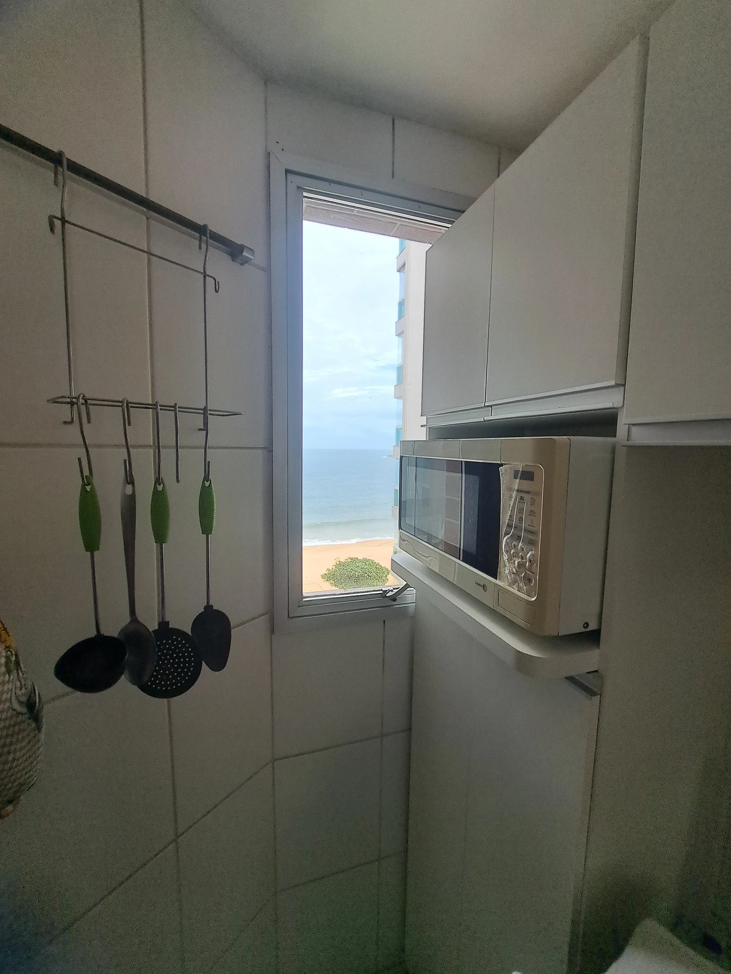 Imagem Apartamento com 2 Quartos à Venda, 58 metros em Jockey de Itaparica - Vila Velha