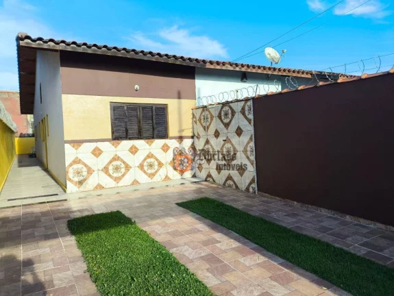 Foto do imóvel Casa com 2 dormitórios à venda, 60 m² por R$ 250.000,00 - Vila Erminda - Peruíbe/SP