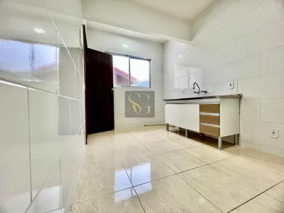 Imagem Casa para Venda em Teresópolis, Tijuca, 2 dormitórios, 1 banheiro, 1 vaga