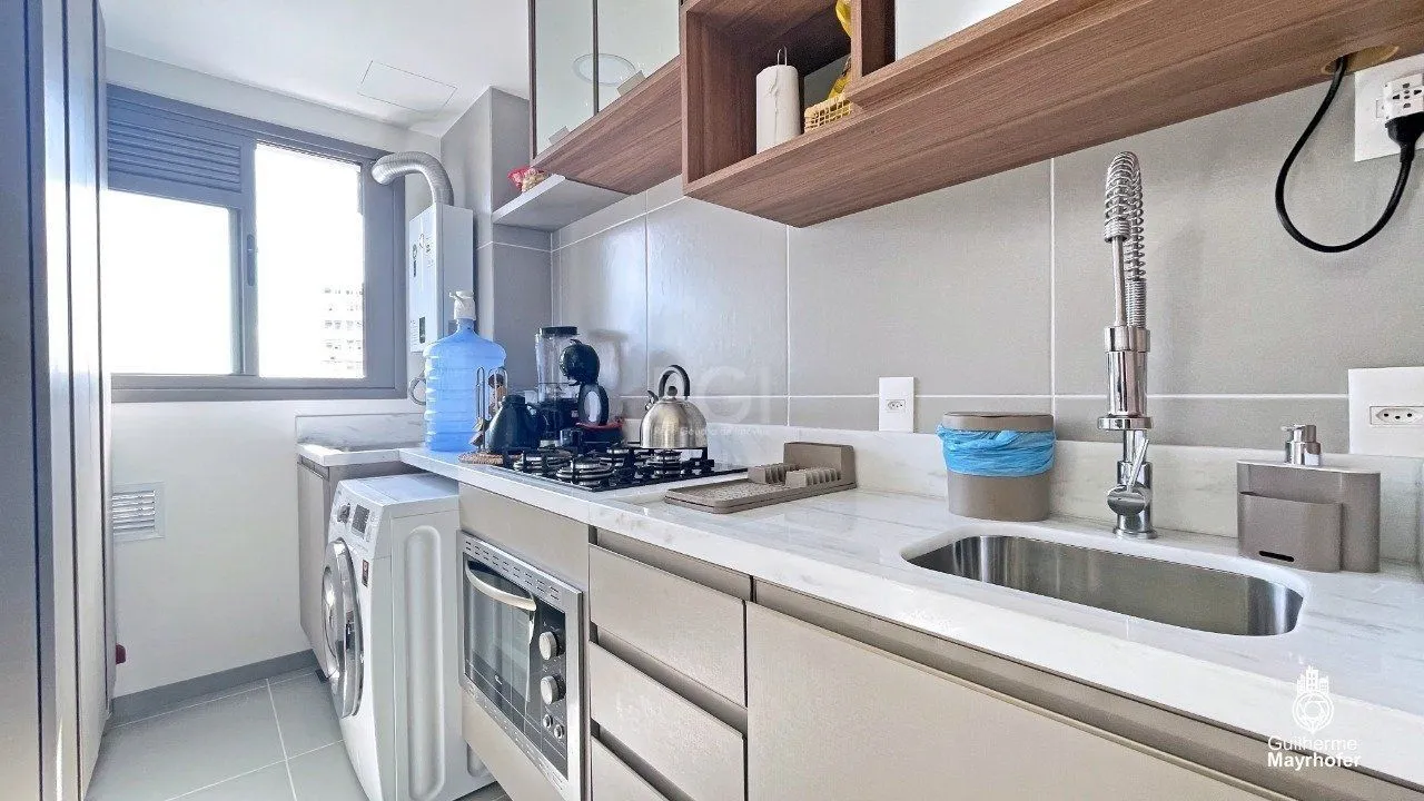 Imagem Apartamento para Venda - 75.12m², 3 dormitórios, 1 suite, 1 vaga - Farroupilha