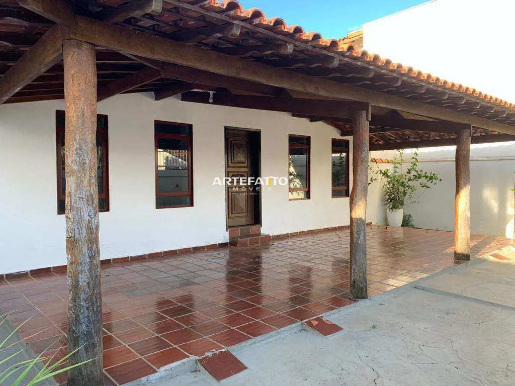 Foto do imóvel Casa à venda em Franca, Santo Agostinho, com 3 quartos, 152m2