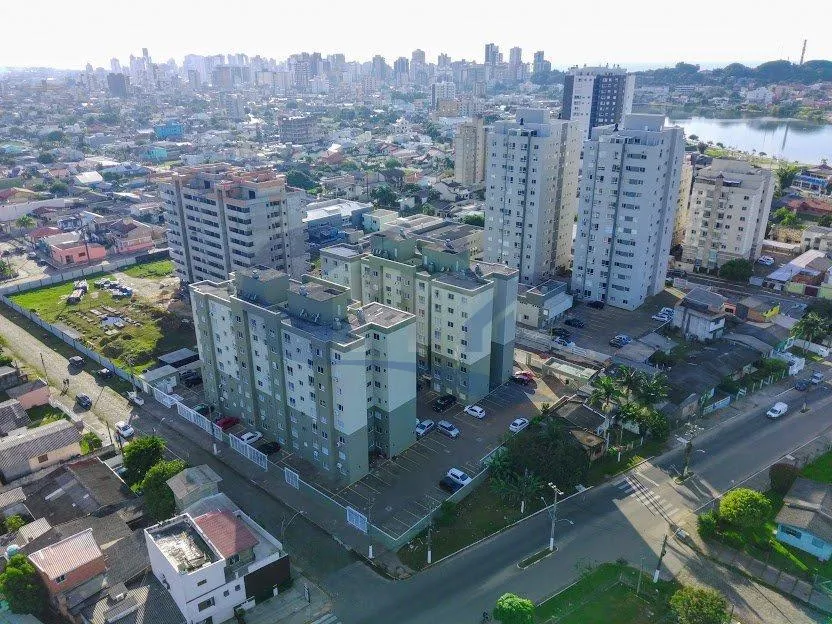 Imagem Apartamento Mobiliado com 3 Quartos e Suite a Venda em Torres/RS - Conforto, Espaço e Excelente Localização