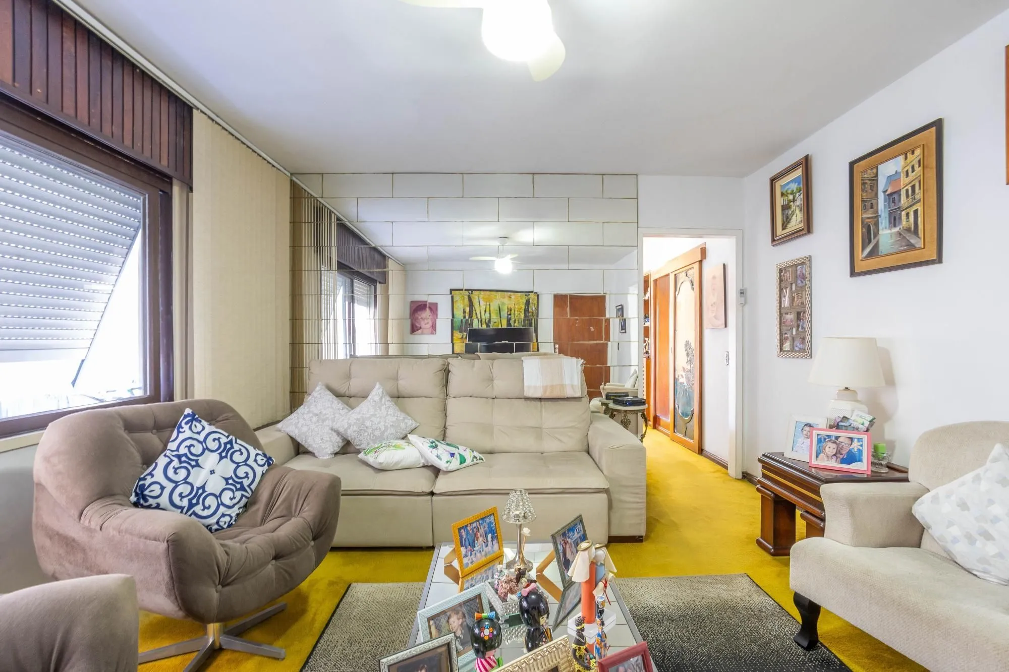 Imagem Apartamento de três quartos, suíte, dependência de empregada e 1 vaga de garagem