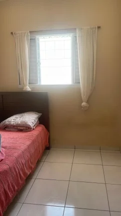 Imagem Bauru/SP  Casa NH Edson F Silva, 02 suítes, piscina