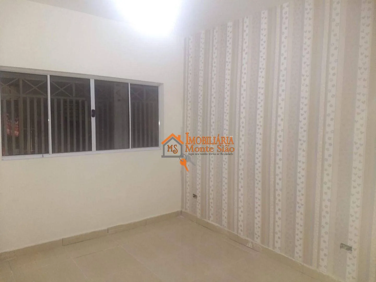 Imagem Casa com 2 dormitórios à venda por R$ 260.000,00 - Conjunto Residencial Haroldo Veloso - Guarulhos/SP