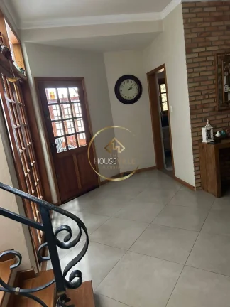 Imagem Casa Sobrado 3 Dormitórios ( 1 suíte), piscina, Vila Branca jacareí.