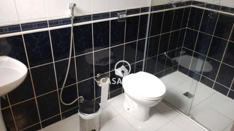 Imagem Casa com 6 dormitórios à venda, 250 m² por R$ 1.010.000,00 - São Lucas - Belo Horizonte/MG