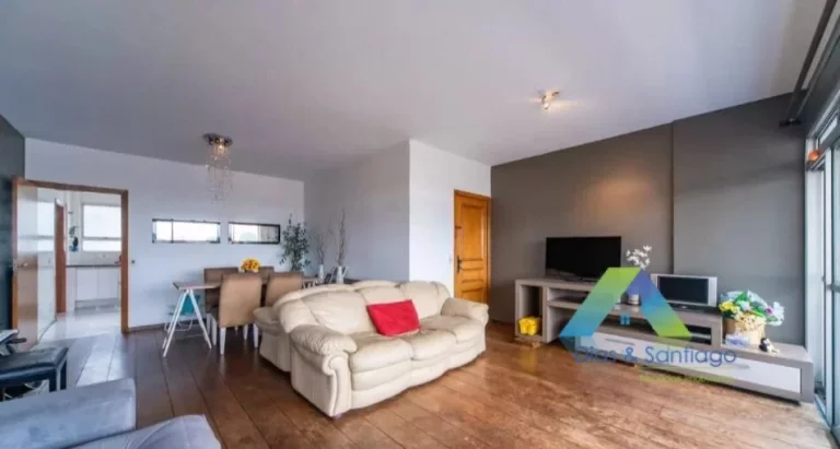 Foto do imóvel SANTO ANDRÉ Apartamento 180 metros, 4 dormitórios, 1 suíte, 2 vagas com ótima localização e valor !!