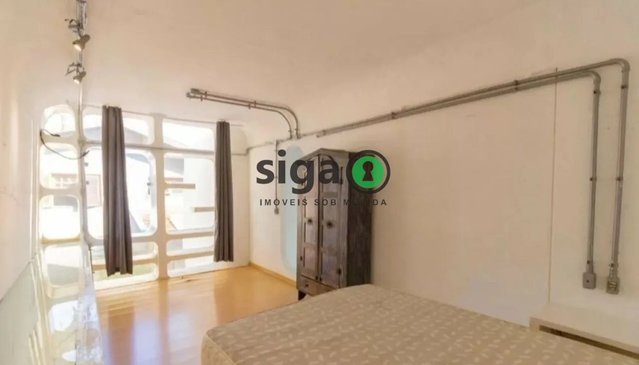 Imagem Casa em Rua fechada a venda na Granja Julieta com 4 quartos
