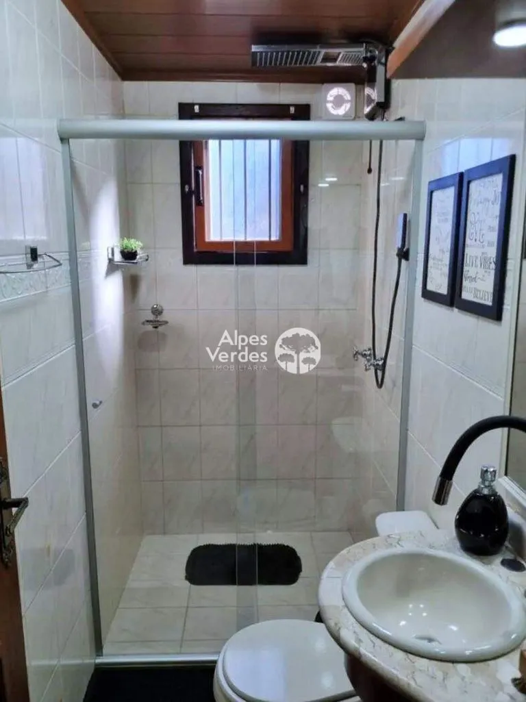 Imagem Vende-se Casa no Jardim dos Pinheiros, com 04 dormitórios