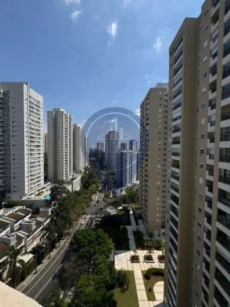 Imagem Imperdível Apartamento à Venda em São Paulo - Vila Andrade: 3 quartos, 1 suíte, 2 salas, 2 banheiros, 67m².