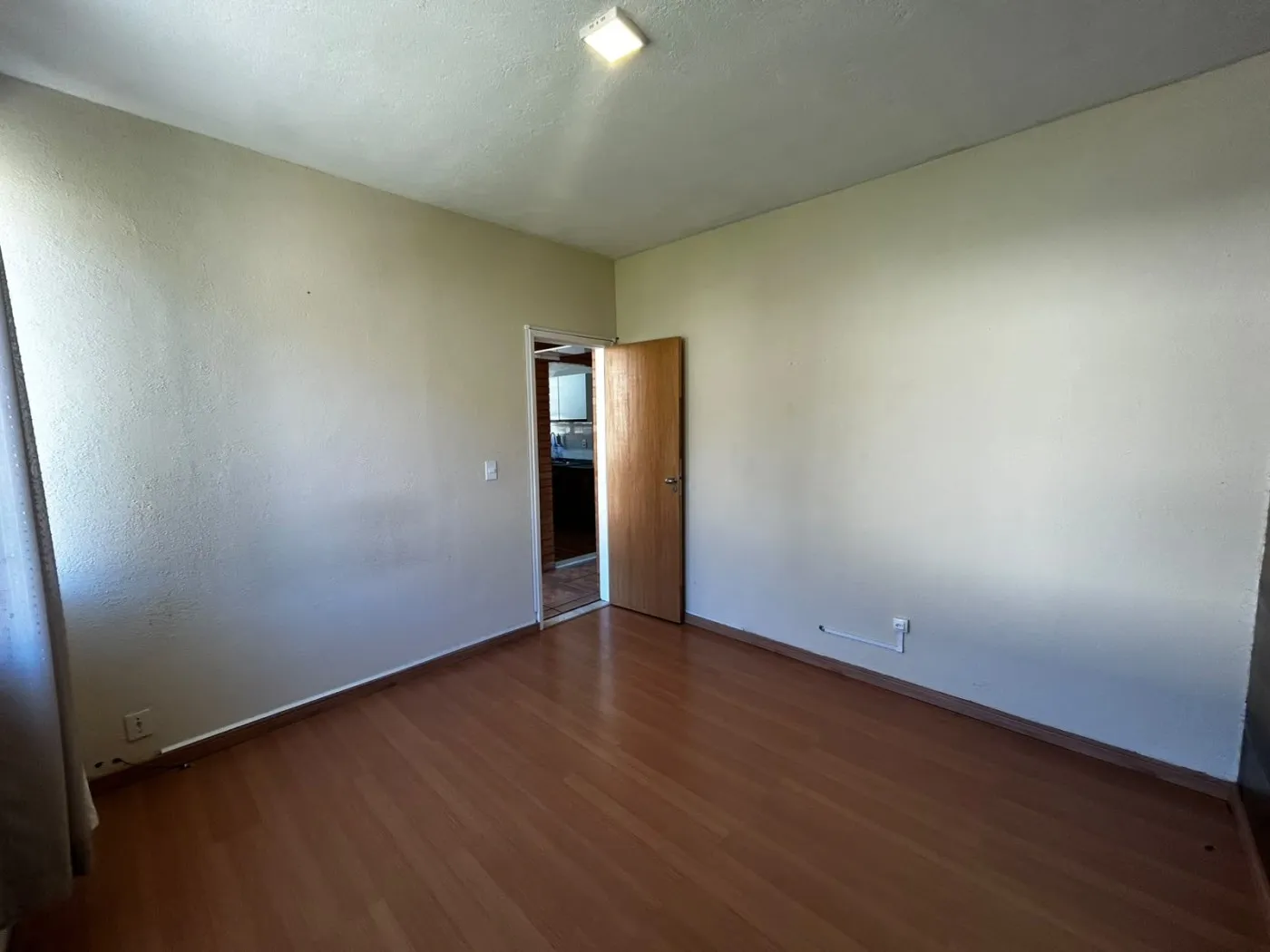 Imagem Apartamento para Venda em Petrópolis / RJ no bairro Quarteirão Brasileiro