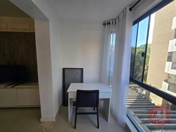 Imagem Apartamento com 2 dormitórios na Anita semi mobiliado