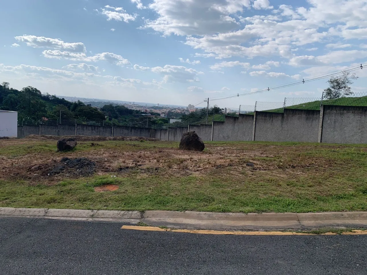 Imagem Sunlake Comercial - Lindos Terrenos a partir de 330m²! Não Perca Essa Oportunidade