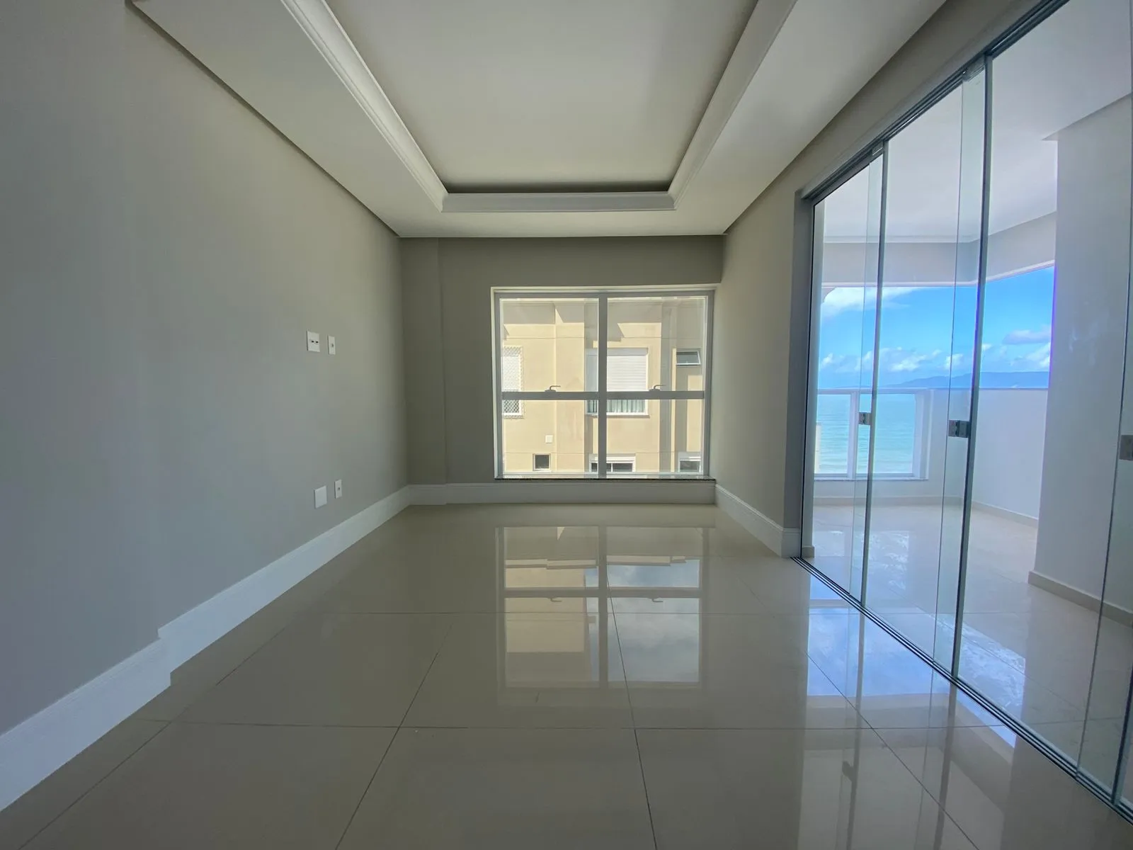 Imagem Apartamento com vista para o mar à venda com 128.84m2 por R$ 4.200.000,00