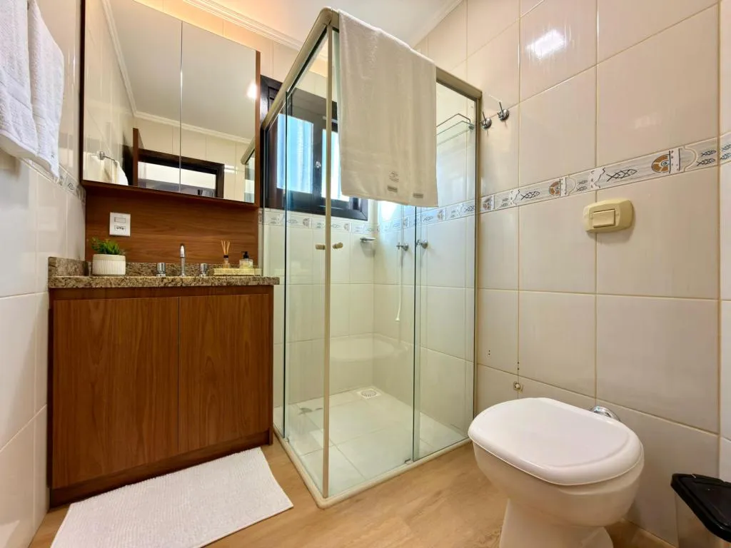 Imagem Casa 4 Dormitórios - Bairro Zona Norte