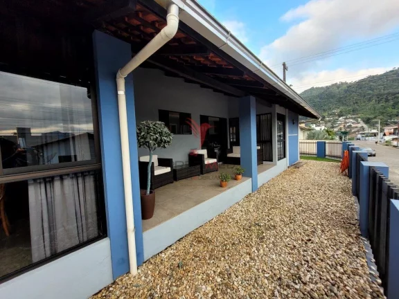 Imagem Casa mobiliada com 2 Suites,localizada no Bairro Jaragua Esquerdo