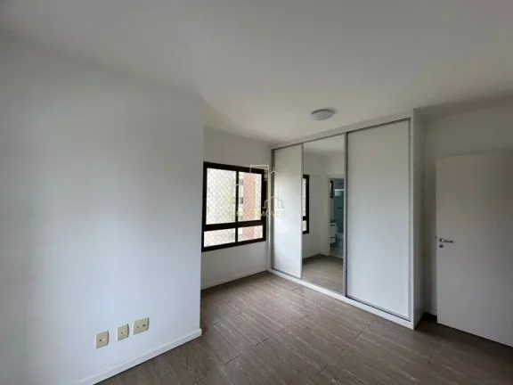 Imagem Aluguel apartamento com quatro quartos três suítes varanda vista mar em Patamares