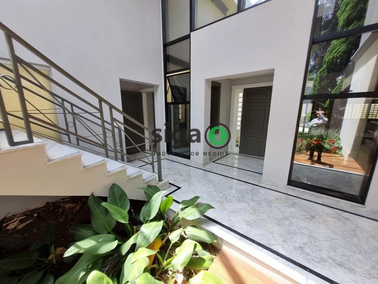 Imagem Casa em condomínio a venda no Alto da Boa Vista com 5 quartos