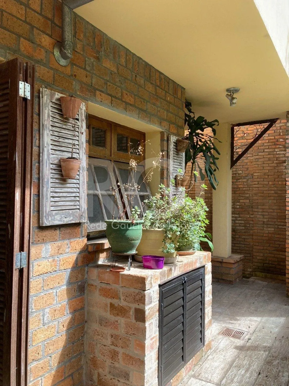 Imagem Casa 3 dormitórios à venda Santo Antônio Porto Alegre/RS