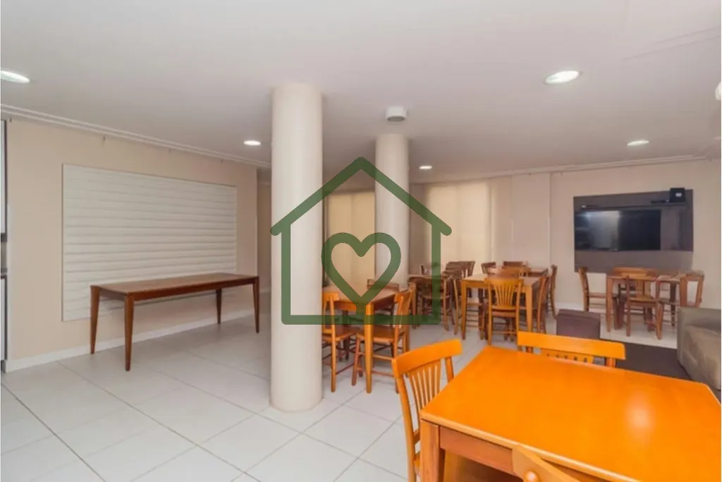 Imagem Descubra o apartamento dos seus sonhos em Porto Alegre, no charmoso bairro Jardim Carvalho. Localiza...