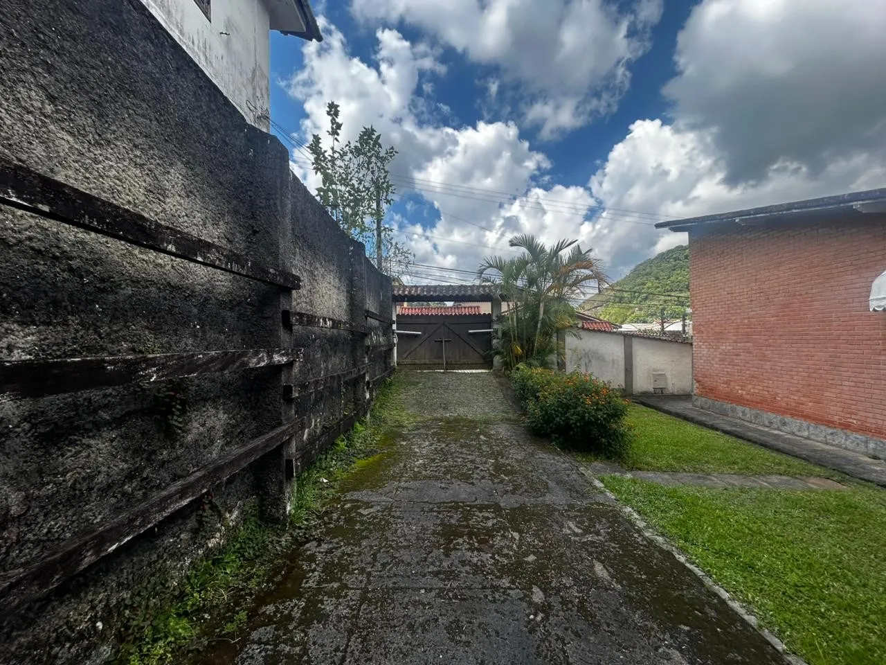 Imagem Casa para Venda em Petrópolis / RJ no bairro Coronel Veiga