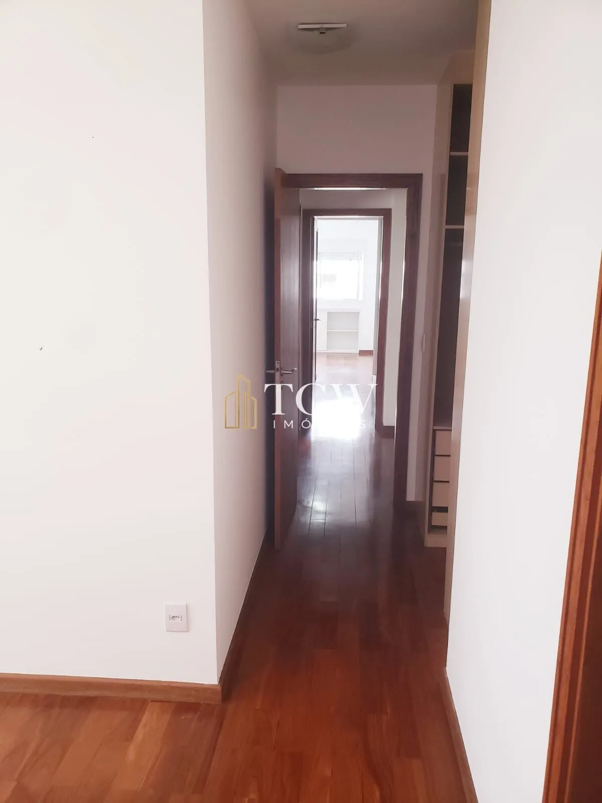 Imagem Apartamento para Locação na Aclimação | 3 Suítes | 145 m² | 3 Vagas | São Paulo/SP