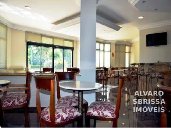 Imagem Apartamento com 4 vagas, 4 dormitórios sendo 2 suítes, todos com armários, portas balcões, venezianas automáticas e lindas vistas. 287m2. 1 por andar