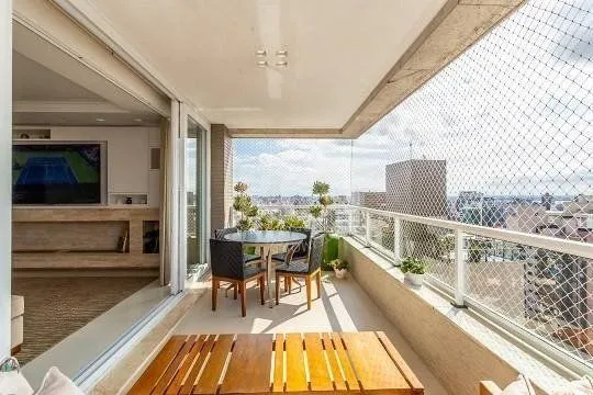 Imagem Cobertura para Venda - 626m², 6 dormitórios, sendo 6 suites, 7 vagas - Rio Branco