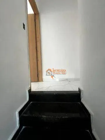 Imagem Sobrado com 3 dormitórios à venda, 126 m² por R$ 630.000,00 - Vila Leda - Guarulhos/SP