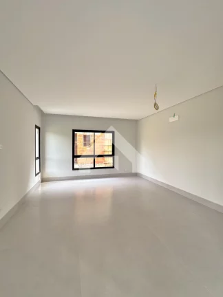 Imagem Casa de Condomínio em Alphaville - Santana de Parnaíba