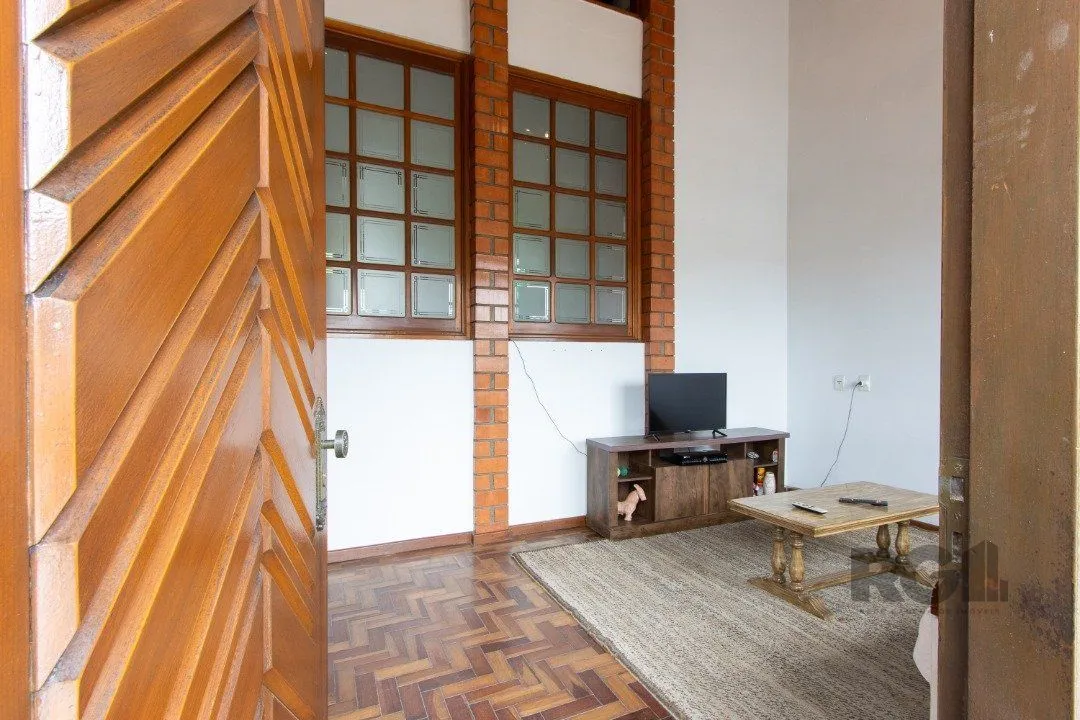 Imagem Casa para Venda - 440m², 3 dormitórios, sendo 1 suites, 2 vagas - Santa Tereza