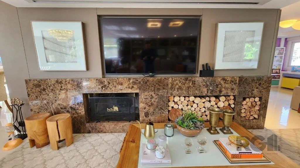 Imagem Excelente apartamento de 382,57 m² com 4 suítes e 4 vagas de garagem