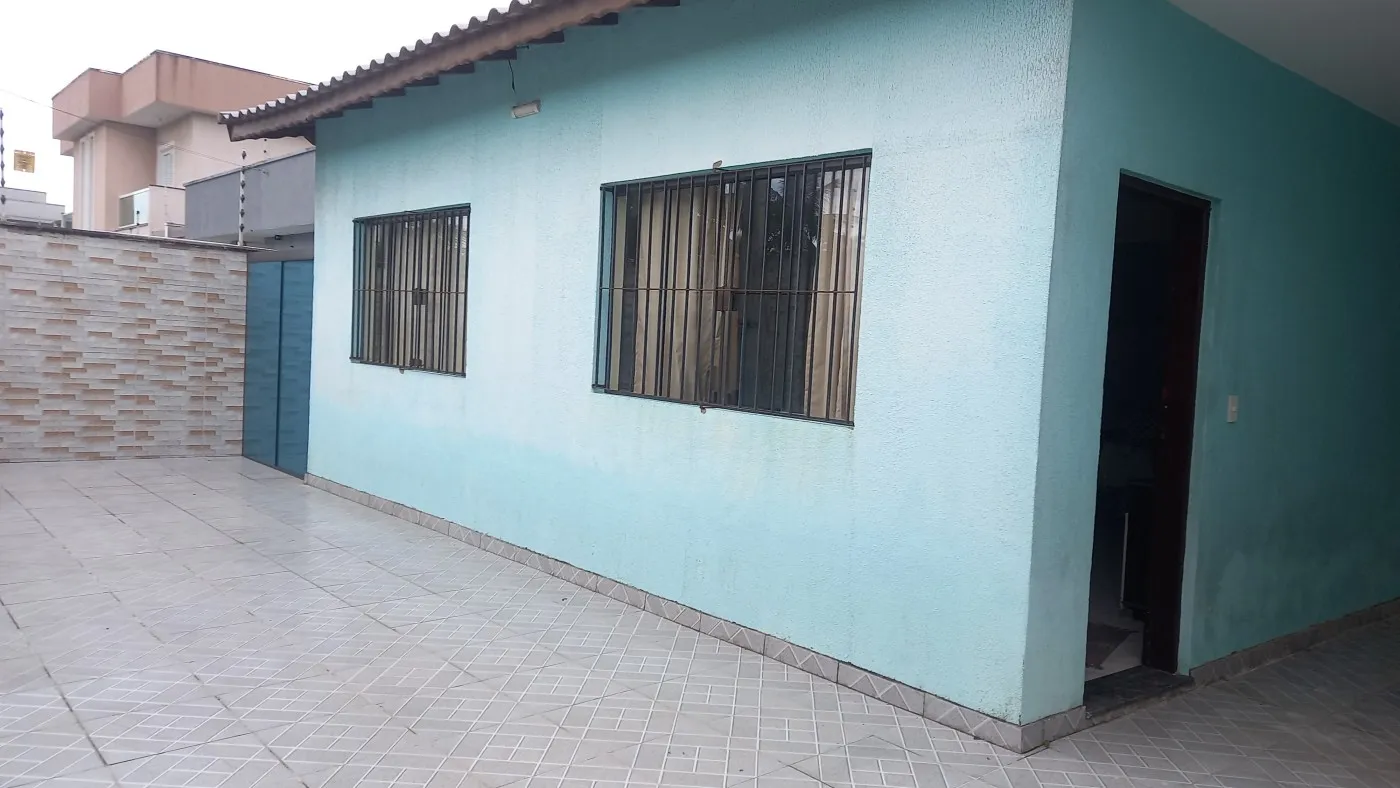 Imagem Casa para Venda em Itanhaém, Jamaica (Praia), 3 dormitórios, 1 suíte, 2 banheiros, 4 vagas