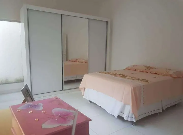 Imagem Casa com 4 Quartos para Alugar, 250 m² em Santa Mônica - Feira De Santana