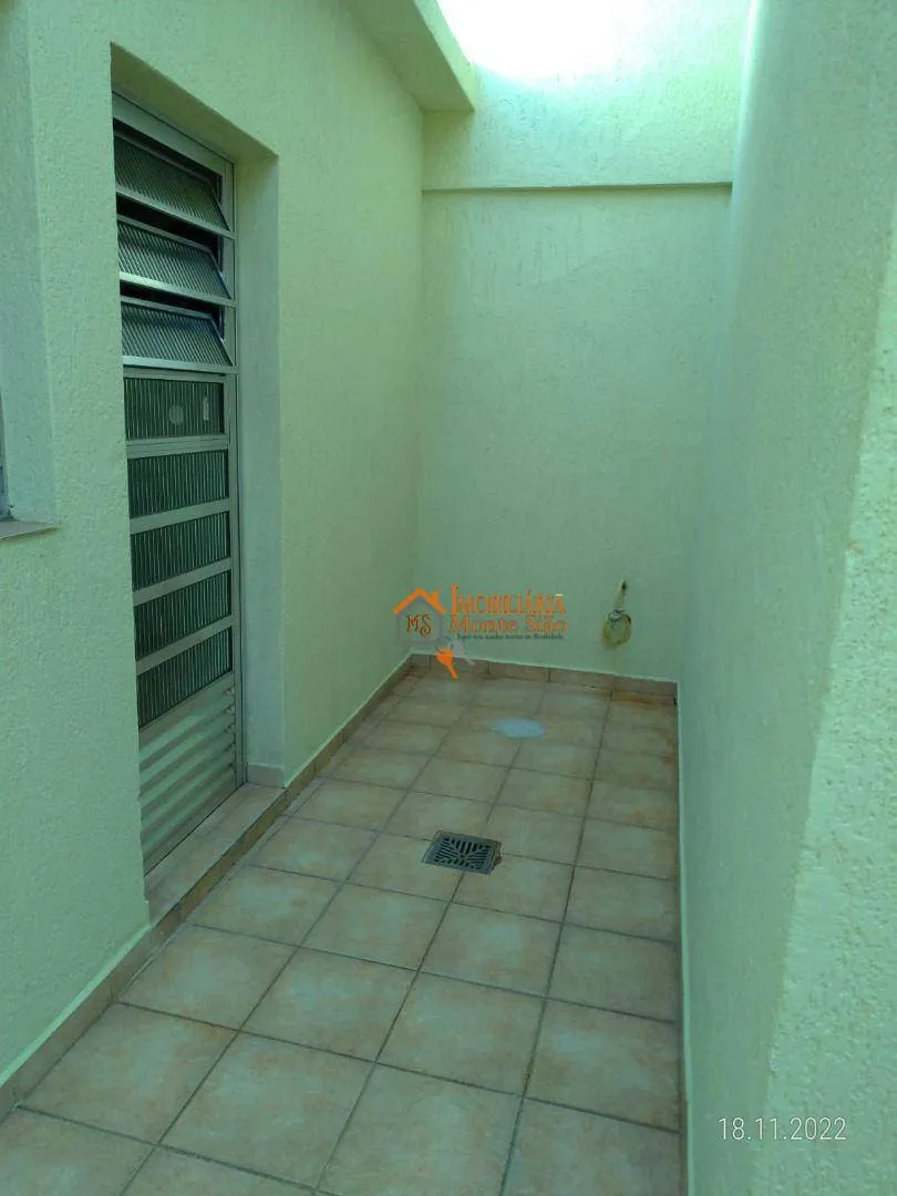 Imagem Sobrado com 3 dormitórios à venda, 153 m² por R$ 700.000,00 - Jardim São Francisco - Guarulhos/SP