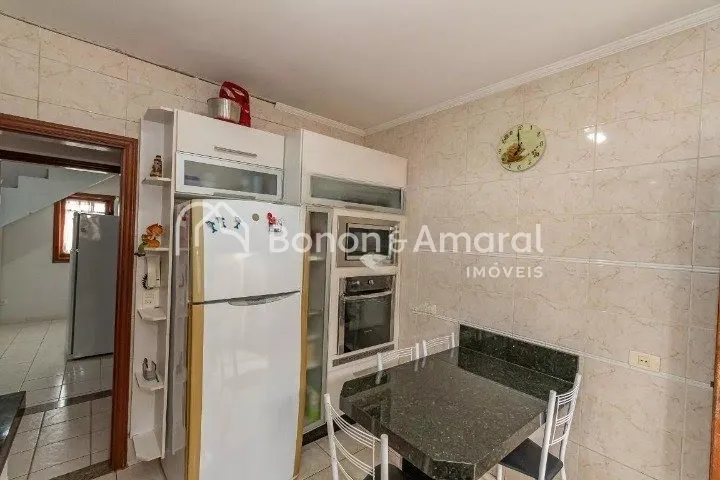 Imagem Sobrado à venda no Jardim Santa Genebra, 4 quartos, 2 suítes