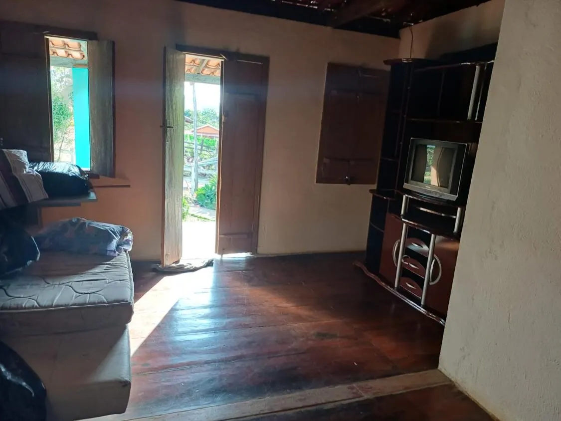 Imagem Vendo uma ótima chácara em Piedade dos gerais , medindo 5.740 m² de extensão.