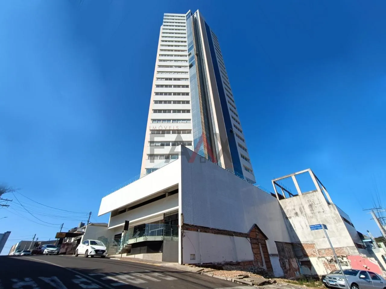 Foto do imóvel Excelente Apartamento no edifício San Marino em Guarapuava PR no Centro
