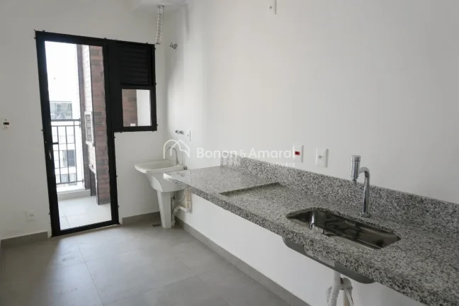 Imagem Unidade com 2 dormitórios com Porcelanato em 100%, Cozinha com Bancadas na cor Siena e Bancada
Banh...