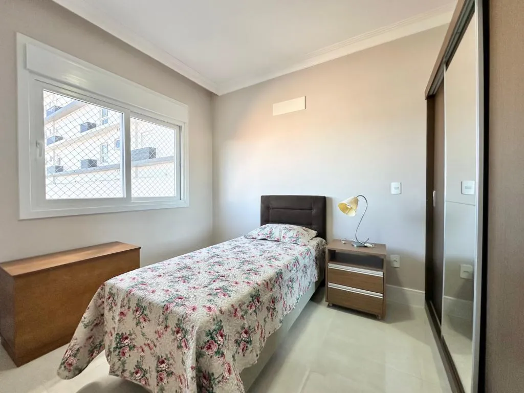 Imagem Apartamento 2 Dormitórios - Bairro Centro